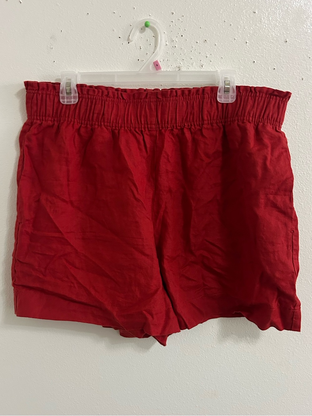 Quince red 100% linen pull on shorts